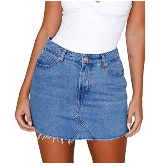 slim fit denim skirt